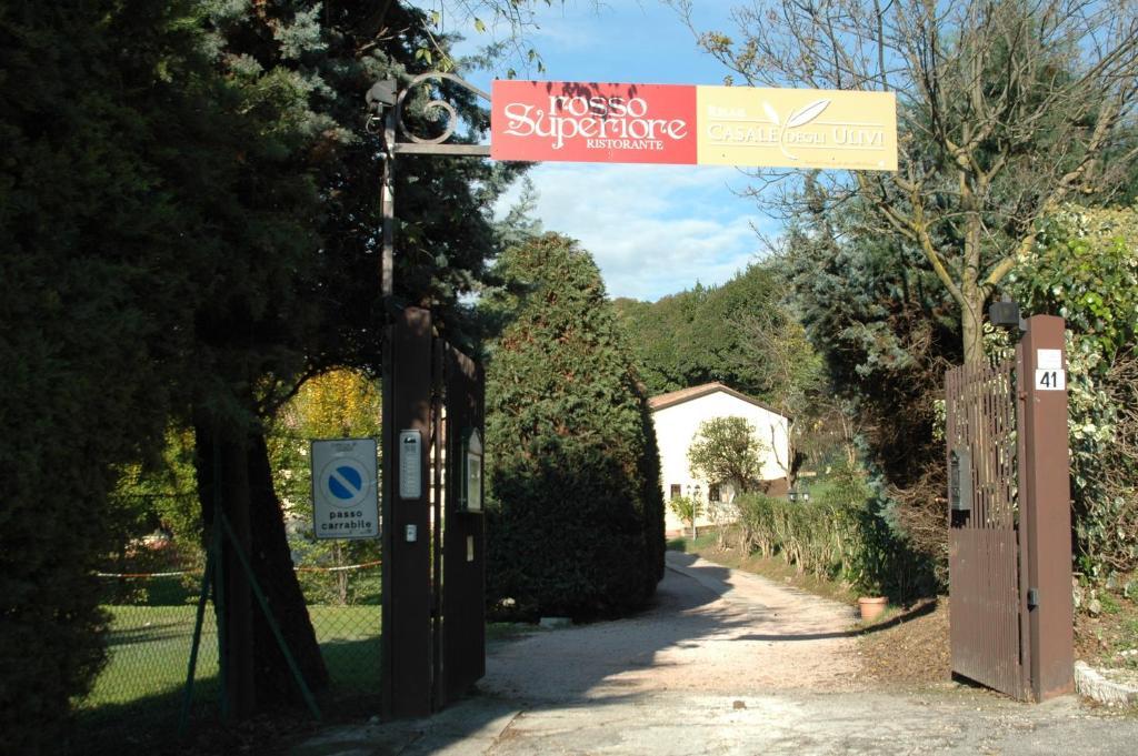 Casale Degli Ulivi Landhaus *